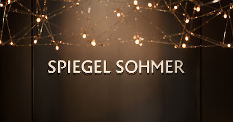 Charlotte Oger – Avocate Spiegel – Divorce Lawyer – Ville-Marie